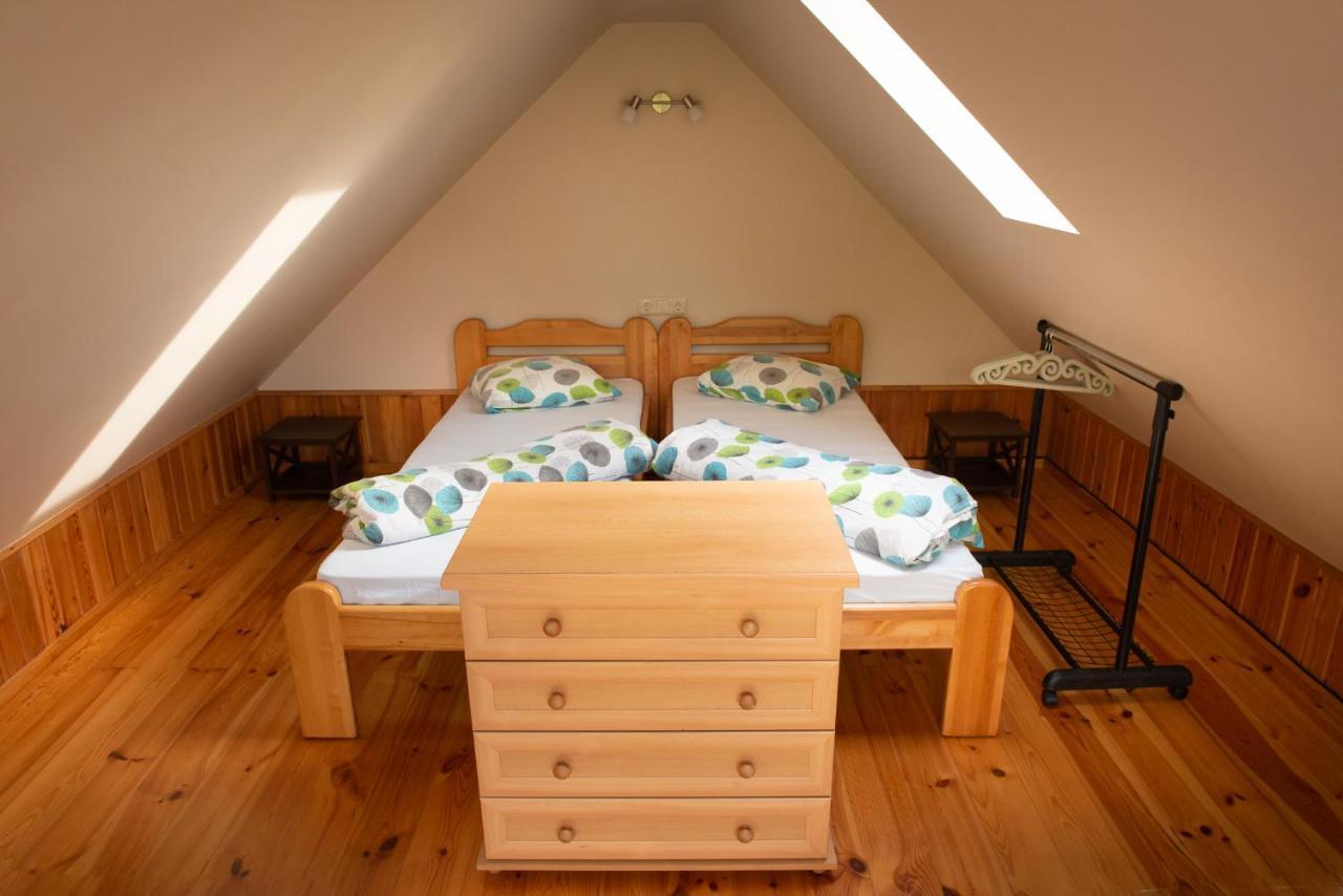 Ergli Hotel Bernāti Екстериор снимка