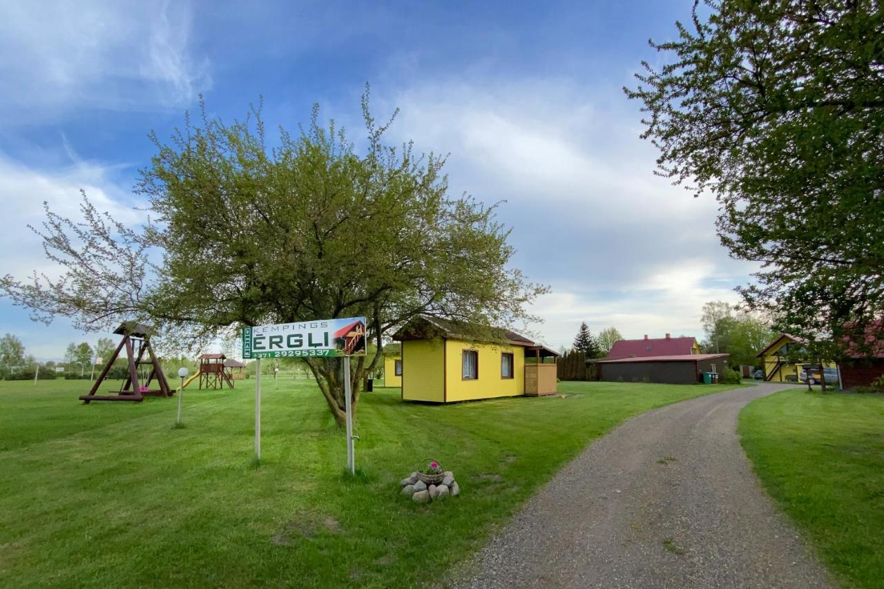 Ergli Hotel Bernāti Екстериор снимка