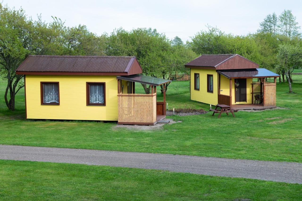 Ergli Hotel Bernāti Екстериор снимка