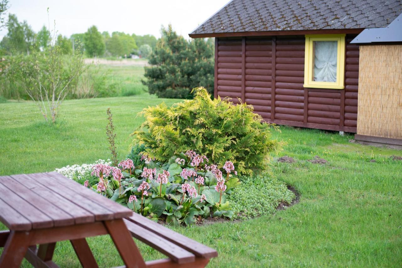Ergli Hotel Bernāti Екстериор снимка