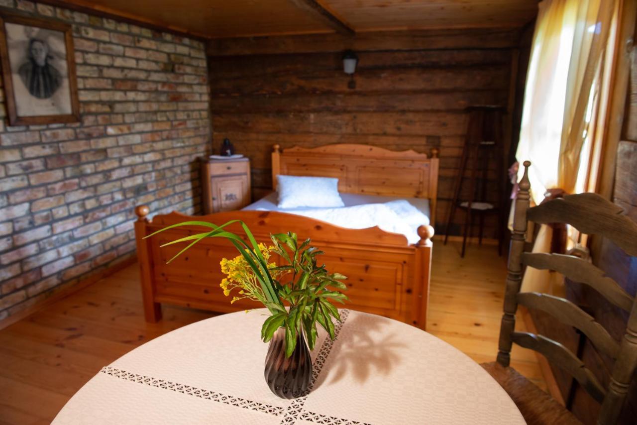 Ergli Hotel Bernāti Екстериор снимка