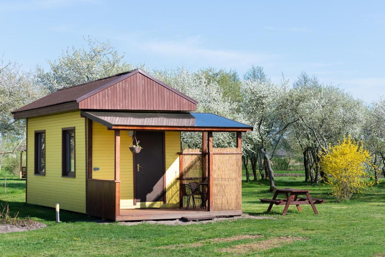 Ergli Hotel Bernāti Екстериор снимка