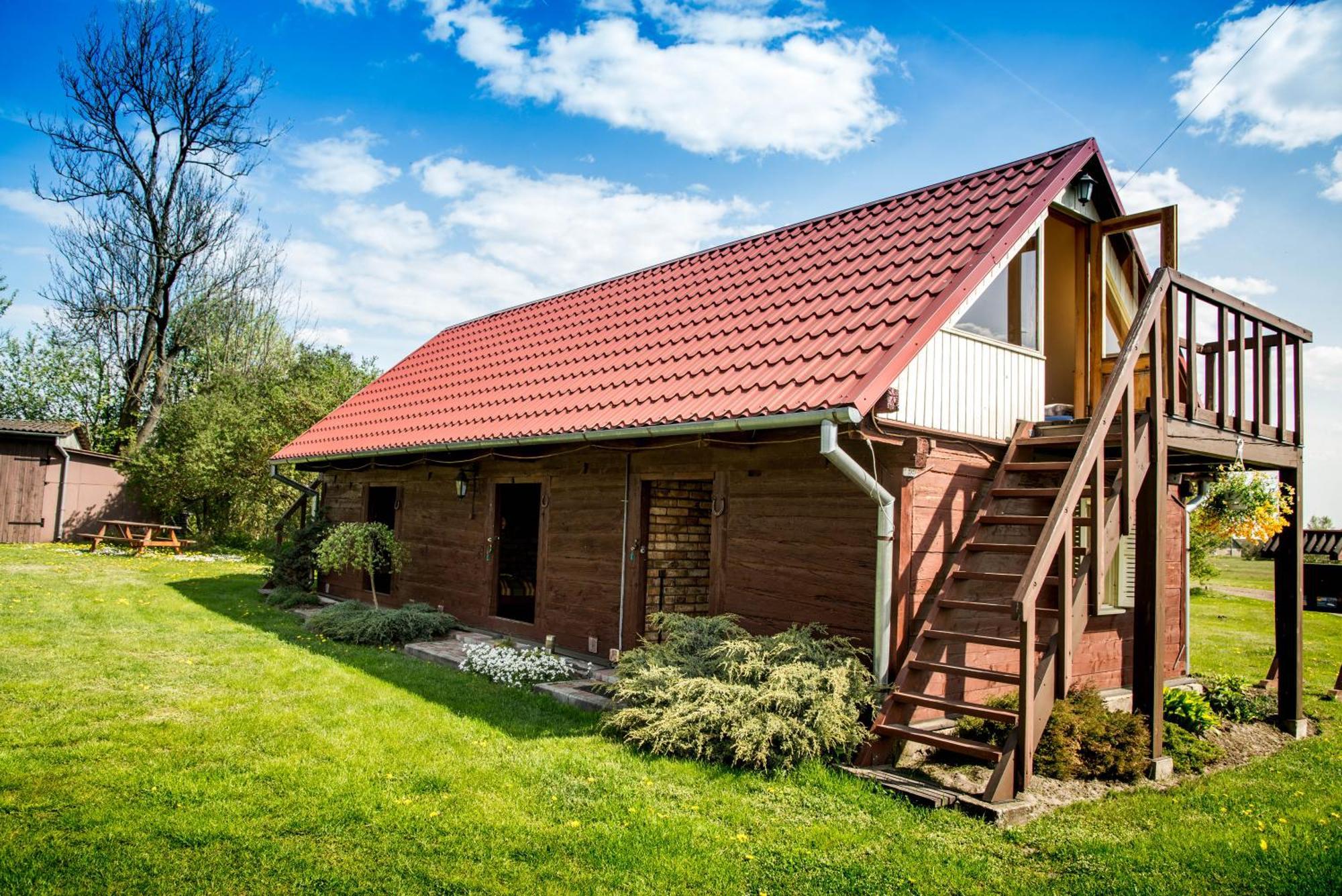 Ergli Hotel Bernāti Екстериор снимка