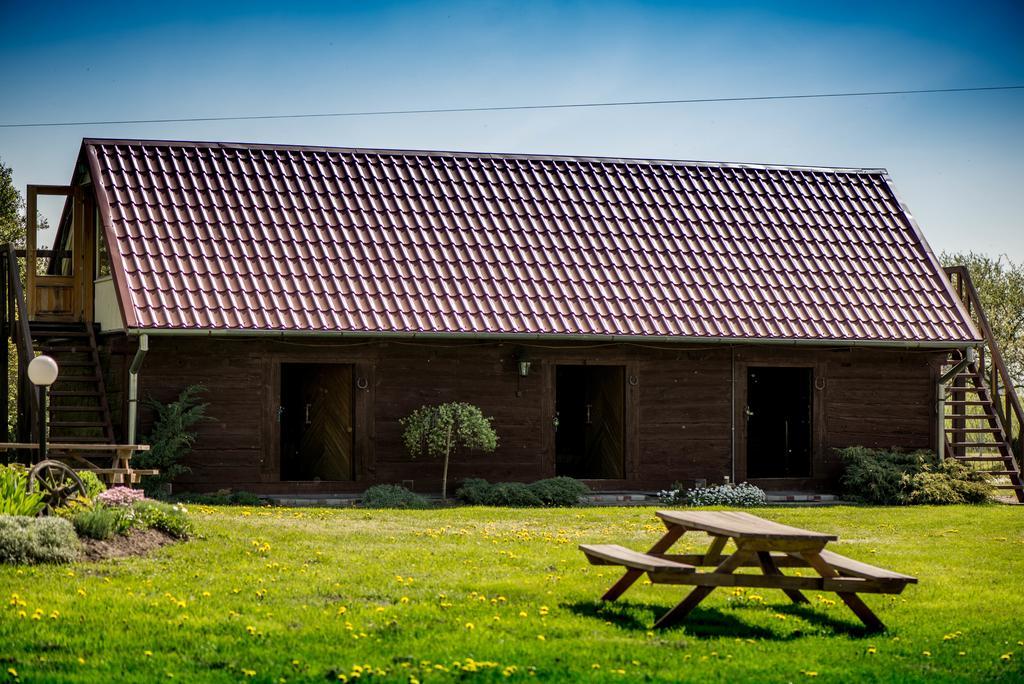 Ergli Hotel Bernāti Екстериор снимка